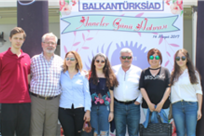 BALKANTÜRKSİAD ANNELER GÜNÜ BRUNCH’INDA BİR ARAYA GELDİ…