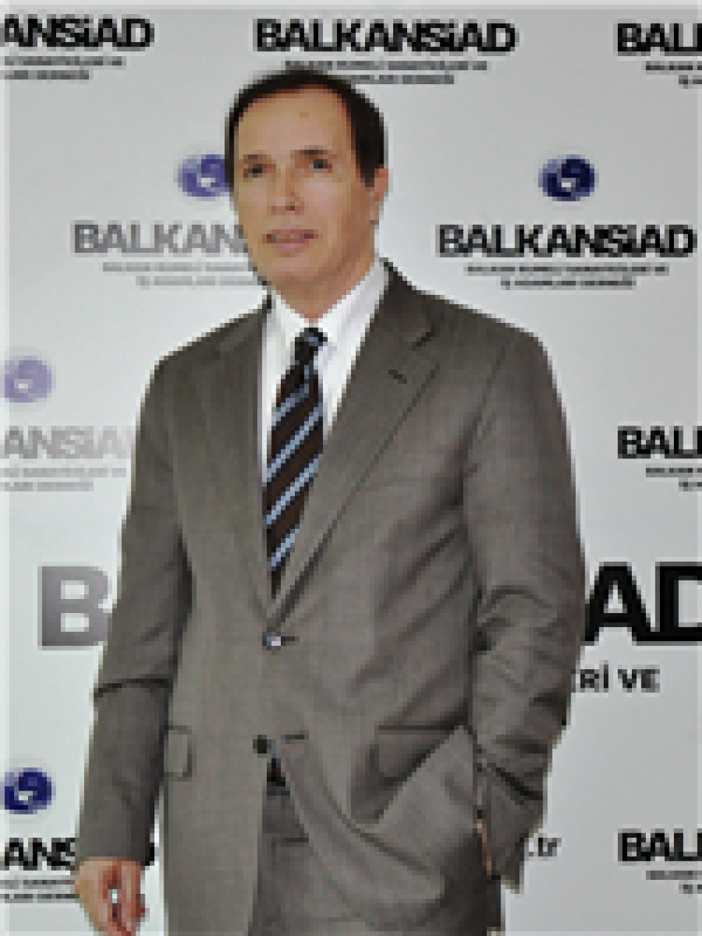 Murat ŞAKİR